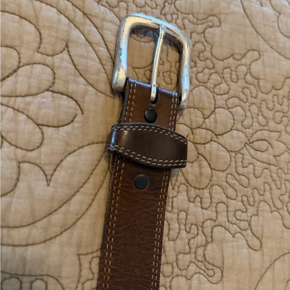 Silver Creek Brown Oiled Leather Belt Silver Buckle, Size 34 - Picture 2 of 8
